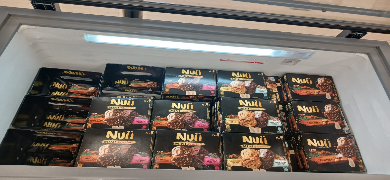 Ενιαία εικόνα σε όλη την αίθουσα